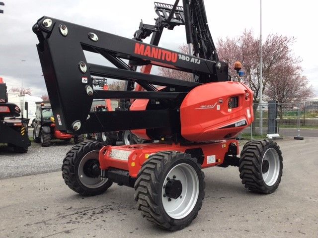 Manitou 180 ATJ Telescoophoogwerkers www.volcke.com