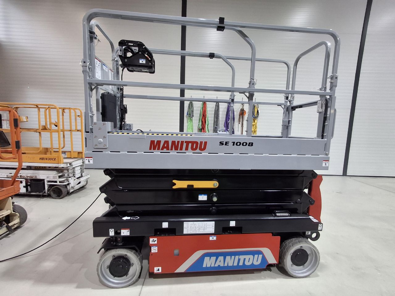 Manitou SE 1008 24V S1 Scherenarbeitsbhne www.sbstapler.ch