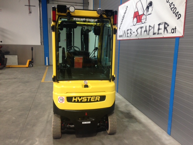 Hyster J2.0XN Elektro 4 Rad-Stapler www.sbstapler.ch