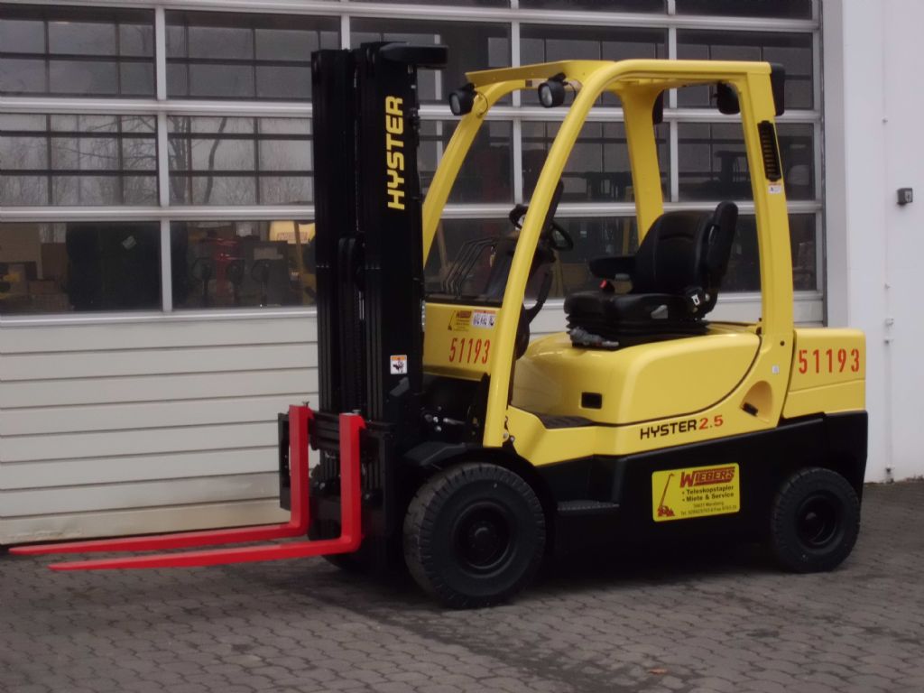 Hyster-H2.5CT-Dieselstapler-www.wiegers-gabelstapler.de Hyster-H2.5CT-Dieselstapler-www.wiegers-gabelstapler.de