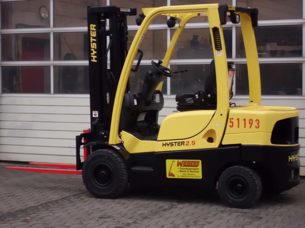 Hyster-H2.5CT-Dieselstapler-www.wiegers-gabelstapler.de Hyster-H2.5CT-Dieselstapler-www.wiegers-gabelstapler.de