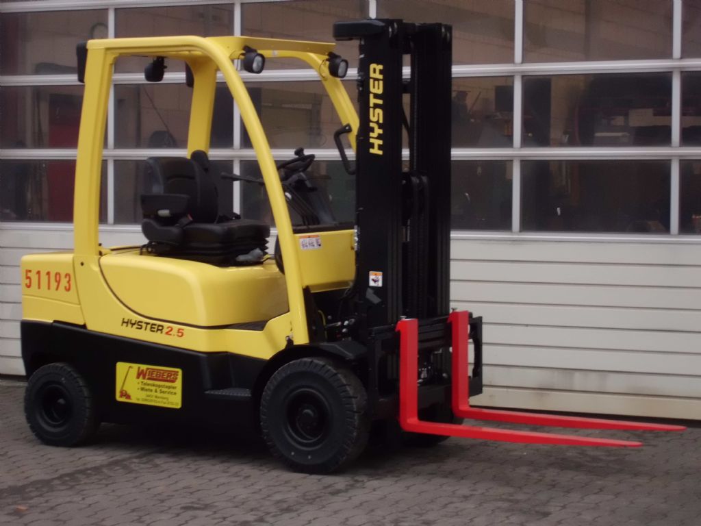 Hyster-H2.5CT-Dieselstapler-www.wiegers-gabelstapler.de Hyster-H2.5CT-Dieselstapler-www.wiegers-gabelstapler.de