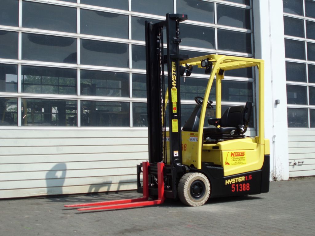 Hyster-A1.5XNT-Elektro 3 Rad-Stapler-www.wiegers-gabelstapler.de Hyster-A1.5XNT-Elektro 3 Rad-Stapler-www.wiegers-gabelstapler.de