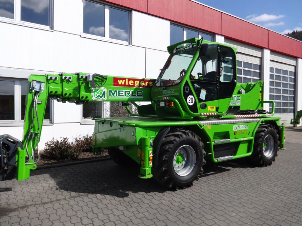 Merlo-Roto 45.21 MCSS Mietgerät - Verfügbarkeit nach Rücksprache-Teleskopstapler drehbar-www.wiegers-gabelstapler.de Merlo-Roto 45.21 MCSS Mietgerät - Verfügbarkeit nach Rücksprache-Teleskopstapler drehbar-www.wiegers-gabelstapler.de