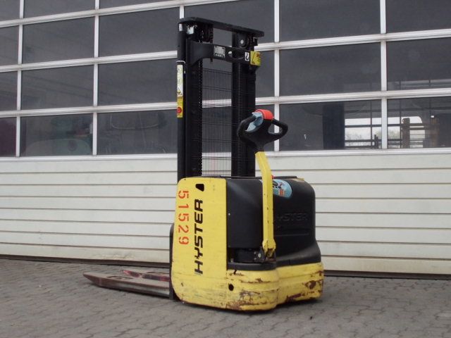 Hyster-S1.6-Deichselstapler-www.wiegers-gabelstapler.de Hyster-S1.6-Deichselstapler-www.wiegers-gabelstapler.de