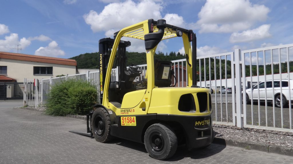 Hyster-H2.5FT-Dieselstapler-www.wiegers-gabelstapler.de Hyster-H2.5FT-Dieselstapler-www.wiegers-gabelstapler.de