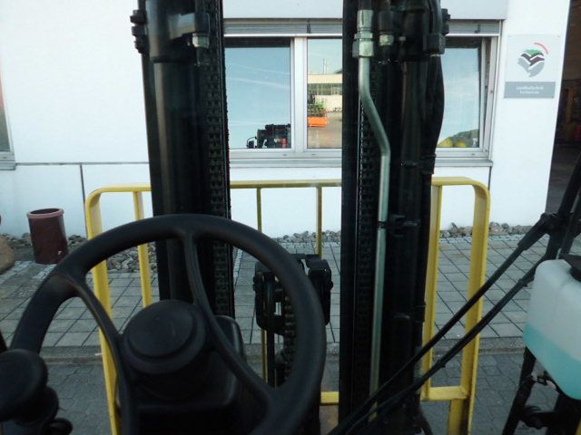 Hyster-J1.6XNT-Elektro 3 Rad-Stapler-www.wiegers-gabelstapler.de Hyster-J1.6XNT-Elektro 3 Rad-Stapler-www.wiegers-gabelstapler.de