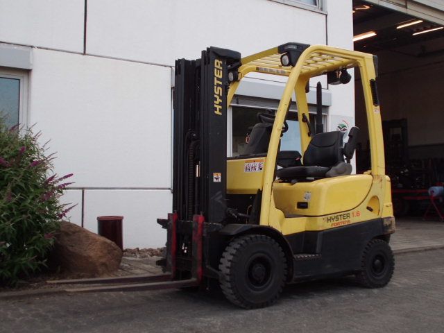 Hyster-H1.6FT-Dieselstapler-www.wiegers-gabelstapler.de Hyster-H1.6FT-Dieselstapler-www.wiegers-gabelstapler.de