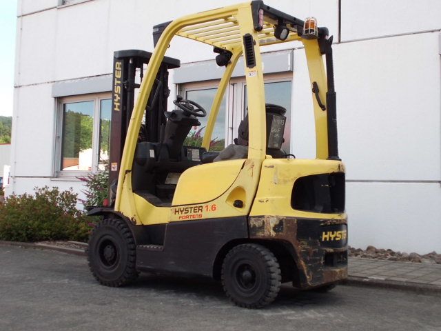 Hyster-H1.6FT-Dieselstapler-www.wiegers-gabelstapler.de Hyster-H1.6FT-Dieselstapler-www.wiegers-gabelstapler.de
