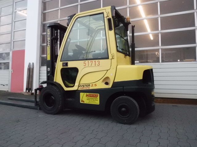 Hyster-H2.5FT-Dieselstapler-www.wiegers-gabelstapler.de Hyster-H2.5FT-Dieselstapler-www.wiegers-gabelstapler.de