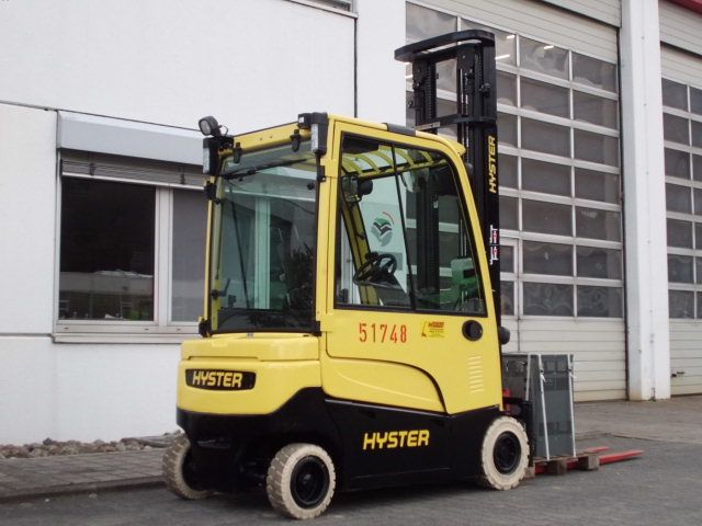 Hyster-J1.6XN LWB-Elektro 4 Rad-Stapler-www.wiegers-gabelstapler.de