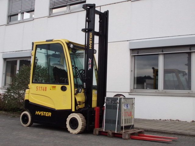 Hyster-J1.6XN LWB-Elektro 4 Rad-Stapler-www.wiegers-gabelstapler.de