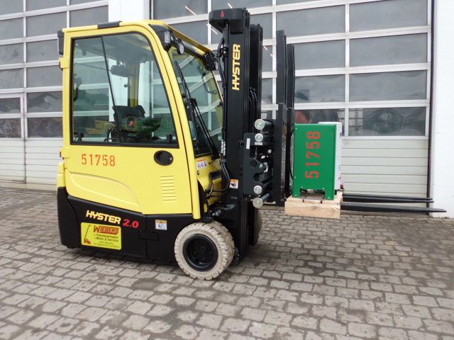 Hyster-J2.0XNT MWB-Elektro 3 Rad-Stapler-www.wiegers-gabelstapler.de