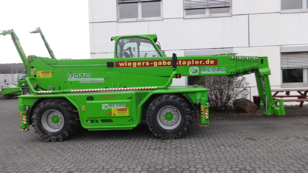 Merlo-Roto 40.26 MCSS-Teleskopstapler drehbar-www.wiegers-gabelstapler.de Merlo-Roto 40.26 MCSS-Teleskopstapler drehbar-www.wiegers-gabelstapler.de