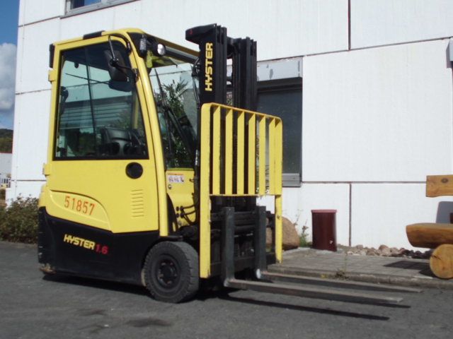 Hyster-J1.6XNT-Elektro 3 Rad-Stapler-www.wiegers-gabelstapler.de Hyster-J1.6XNT-Elektro 3 Rad-Stapler-www.wiegers-gabelstapler.de