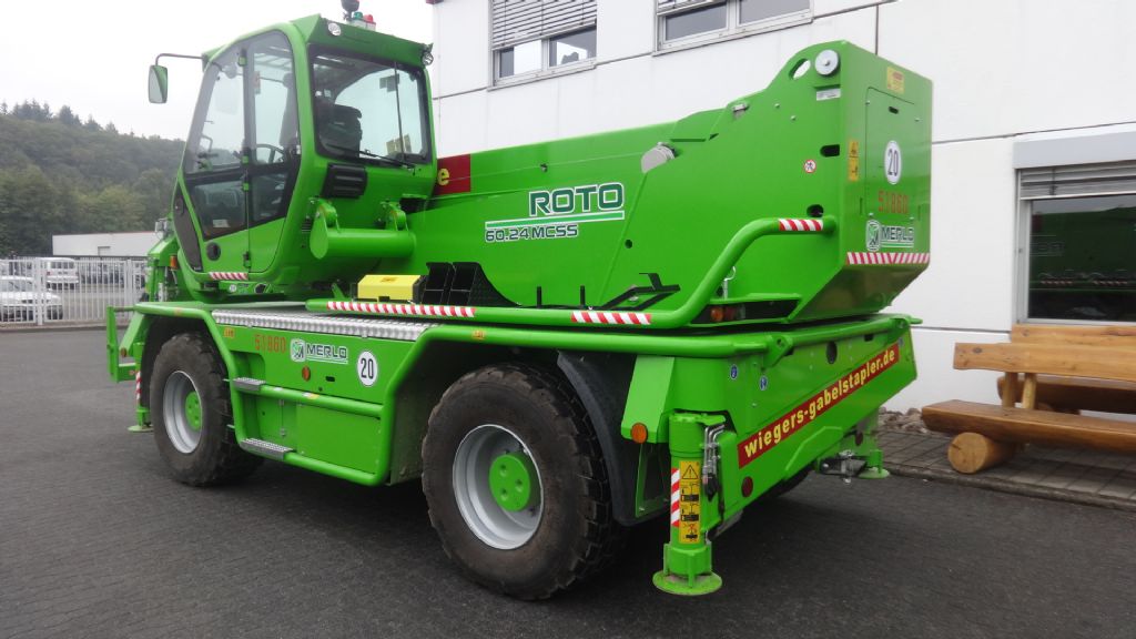Merlo-Roto 60.24 MCSS Mietgerät - Verfügbarkeit nach Rücksprache-Teleskopstapler drehbar-www.wiegers-gabelstapler.de Merlo-Roto 60.24 MCSS Mietgerät - Verfügbarkeit nach Rücksprache-Teleskopstapler drehbar-www.wiegers-gabelstapler.de