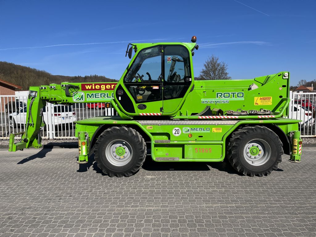 Merlo-Roto 45.21 MCSS-Teleskopstapler drehbar-www.wiegers-gabelstapler.de Merlo-Roto 45.21 MCSS-Teleskopstapler drehbar-www.wiegers-gabelstapler.de