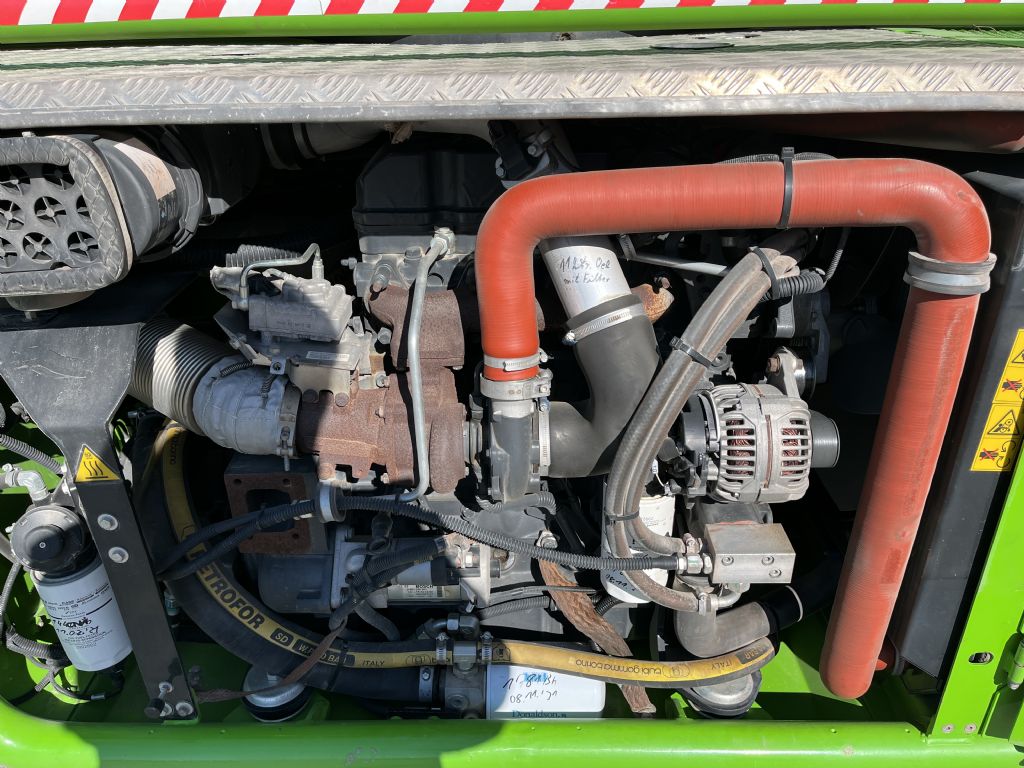 Merlo-Roto 45.21 MCSS-Teleskopstapler drehbar-www.wiegers-gabelstapler.de Merlo-Roto 45.21 MCSS-Teleskopstapler drehbar-www.wiegers-gabelstapler.de