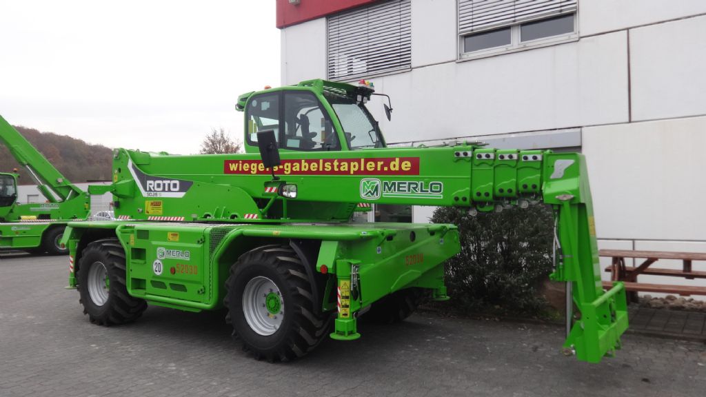 Merlo-R50.26 S Mietgerät - Verfügbarkeit nach Rücksprache -Teleskopstapler drehbar-www.wiegers-gabelstapler.de Merlo-R50.26 S Mietgerät - Verfügbarkeit nach Rücksprache -Teleskopstapler drehbar-www.wiegers-gabelstapler.de
