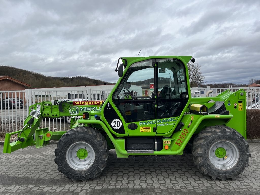 Merlo-P38.13 Plus-Teleskopstapler starr-www.wiegers-gabelstapler.de