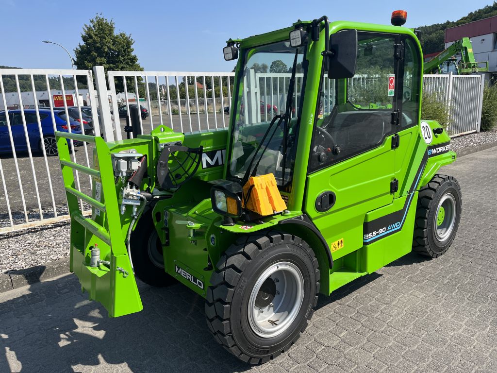 Merlo-EW25.5-90 Mietgerät- Verfügbarkeit nach Rücksprache-Teleskopstapler starr-www.wiegers-gabelstapler.de Merlo-EW25.5-90 Mietgerät- Verfügbarkeit nach Rücksprache-Teleskopstapler starr-www.wiegers-gabelstapler.de