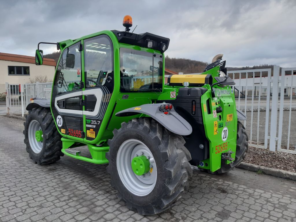 Merlo-TF35.7-140 Mietgerät - Verfügbarkeit nach Rücksprache-Teleskopstapler starr-www.wiegers-gabelstapler.de Merlo-TF35.7-140 Mietgerät - Verfügbarkeit nach Rücksprache-Teleskopstapler starr-www.wiegers-gabelstapler.de