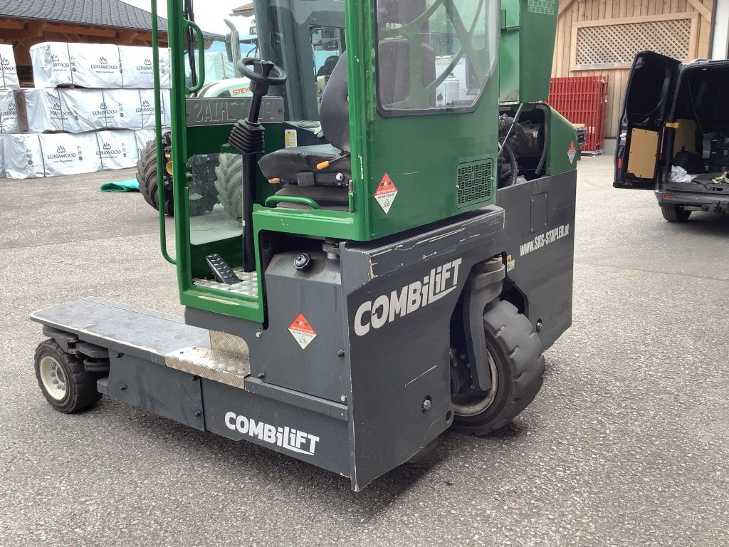 Combilift C4500 Mehrwegestapler www.stapler-wiener.at Combilift C4500 Mehrwegestapler www.stapler-wiener.at