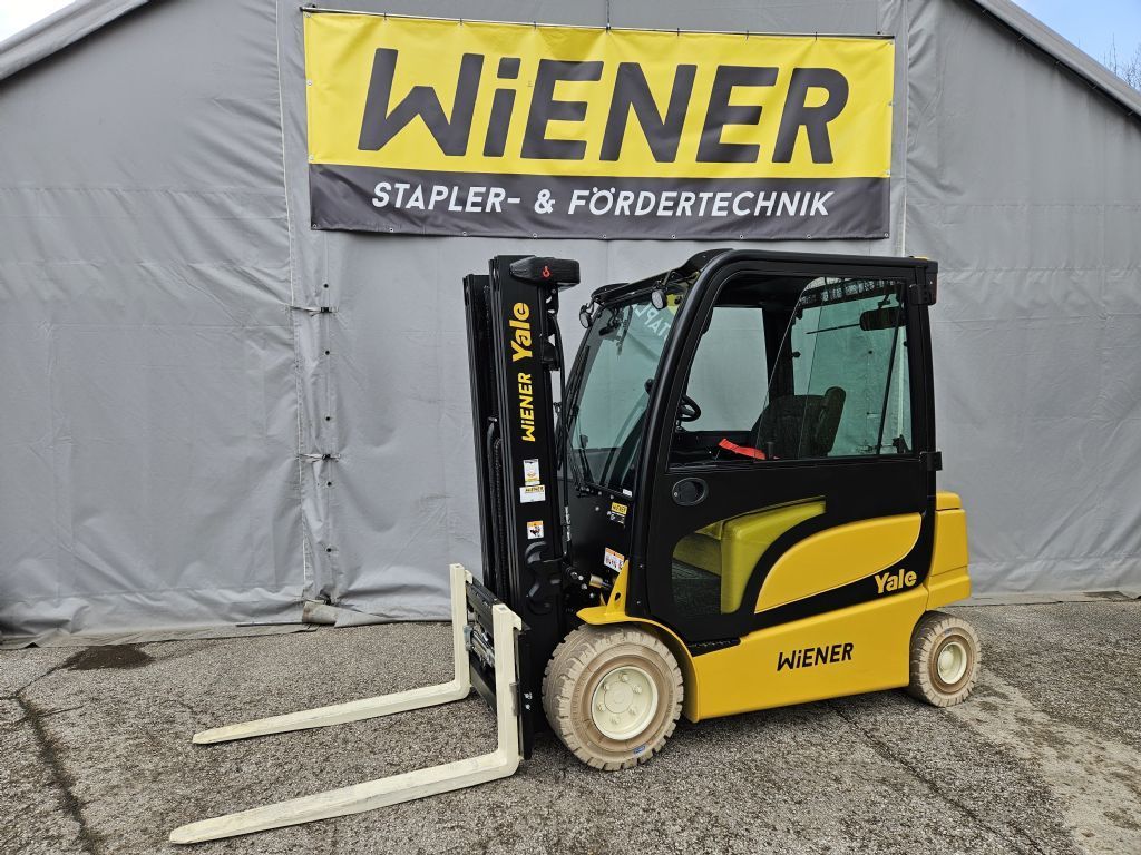Yale ERP30VL Elektro 4 Rad-Stapler www.stapler-wiener.at