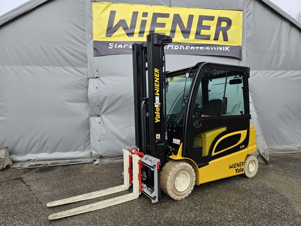 Yale ERP3.0N Elektro 4 Rad-Stapler www.stapler-wiener.at