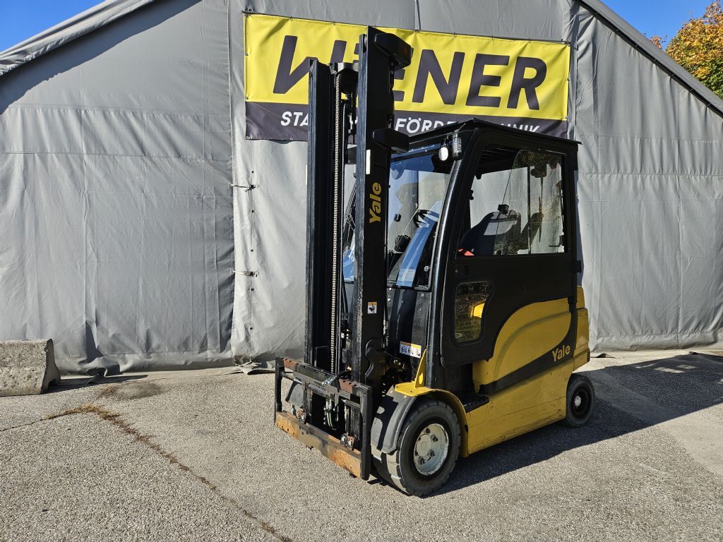 Yale ERP 30VL Elektro 4 Rad-Stapler www.stapler-wiener.at