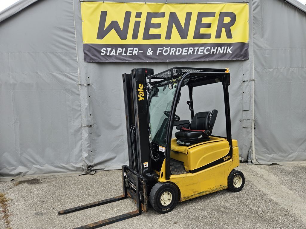 Yale ERP16VF Elektro 4 Rad-Stapler www.stapler-wiener.at Yale ERP16VF Elektro 4 Rad-Stapler www.stapler-wiener.at