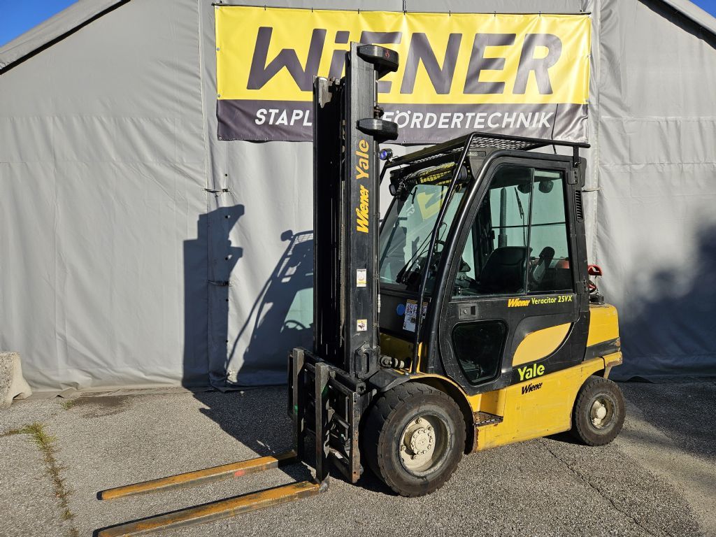 Yale GLP25VX Treibgasstapler www.stapler-wiener.at Yale GLP25VX Treibgasstapler www.stapler-wiener.at