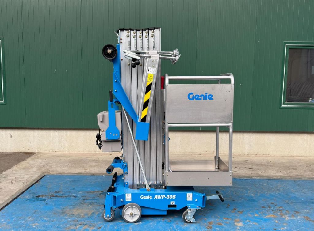 Genie AWP-30S AC Spezial Arbeitsb�hne www.stapler-wiener.at