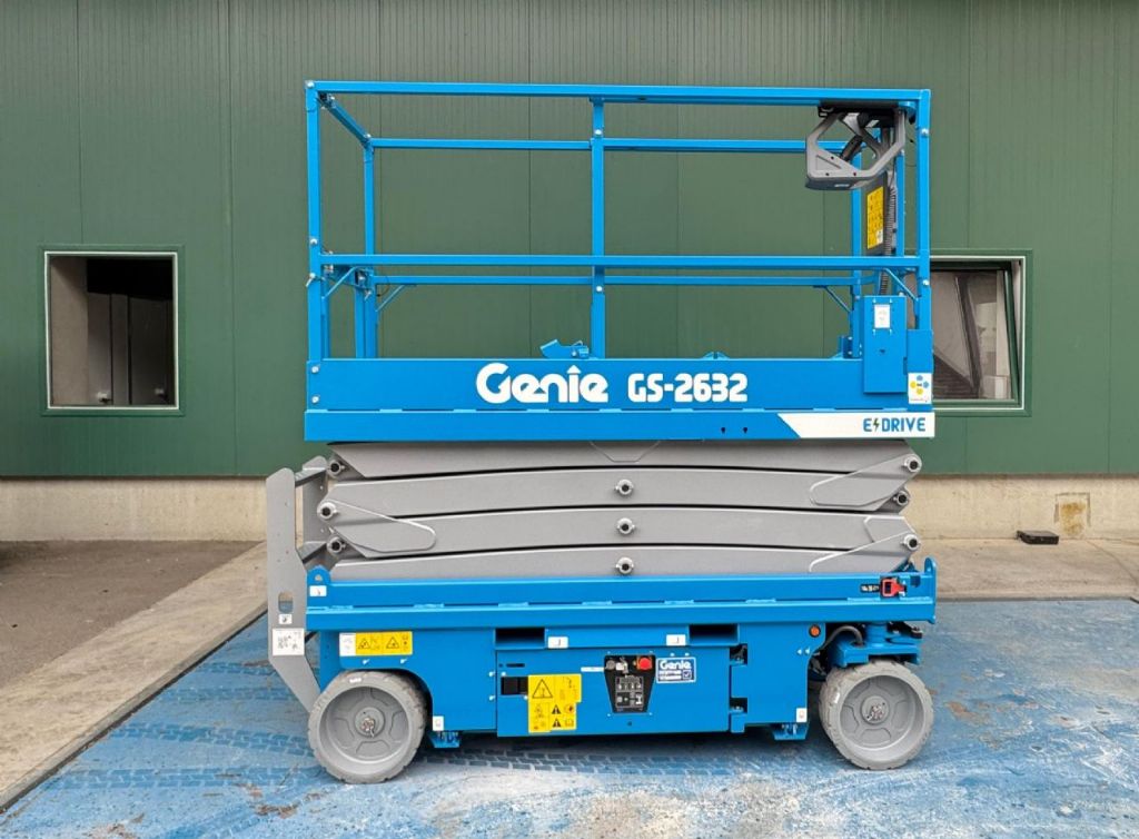 Genie GS-2632 E-Drive Scherenarbeitsb�hne www.stapler-wiener.at