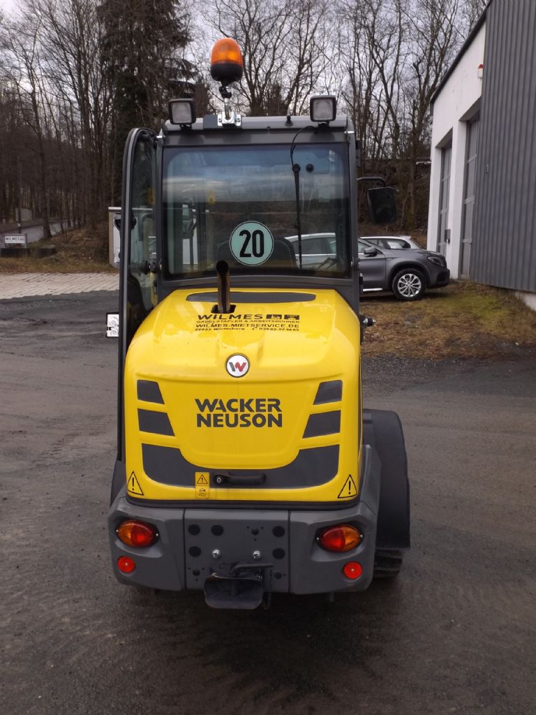Wacker-WL 32-Radlader-www.wilmes-mietservice.de