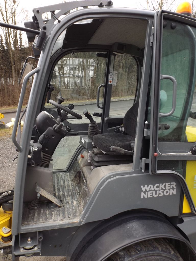 Wacker-WL 32-Radlader-www.wilmes-mietservice.de