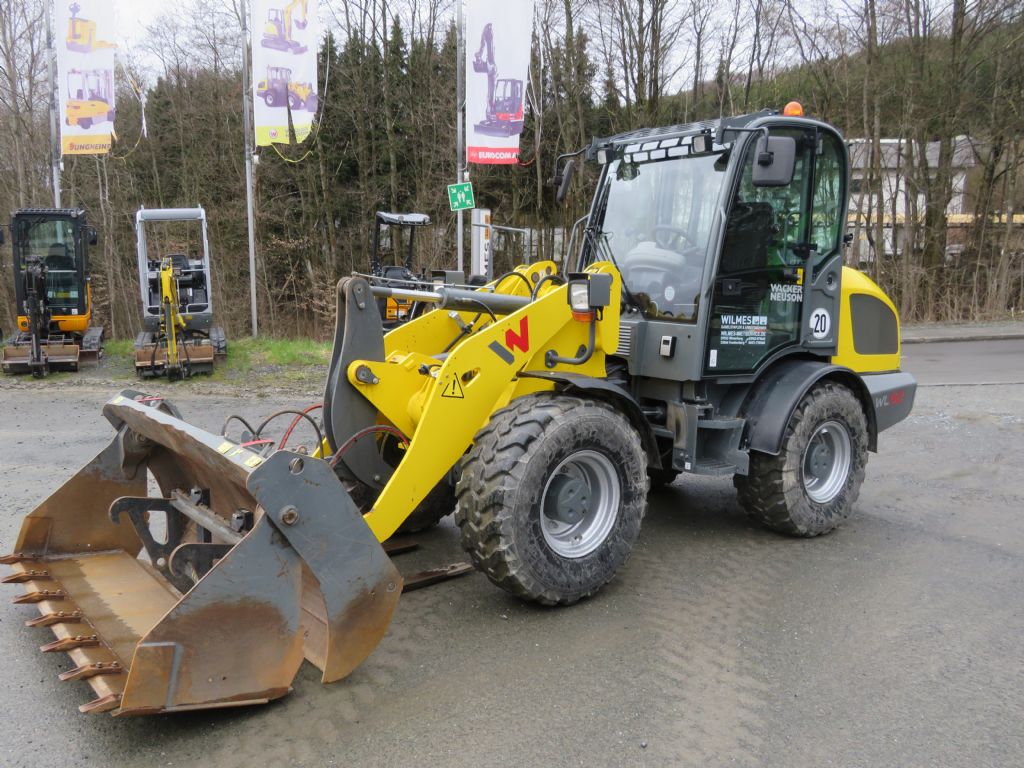 Wacker-Neuson WL 52-Radlader-www.wilmes-mietservice.de