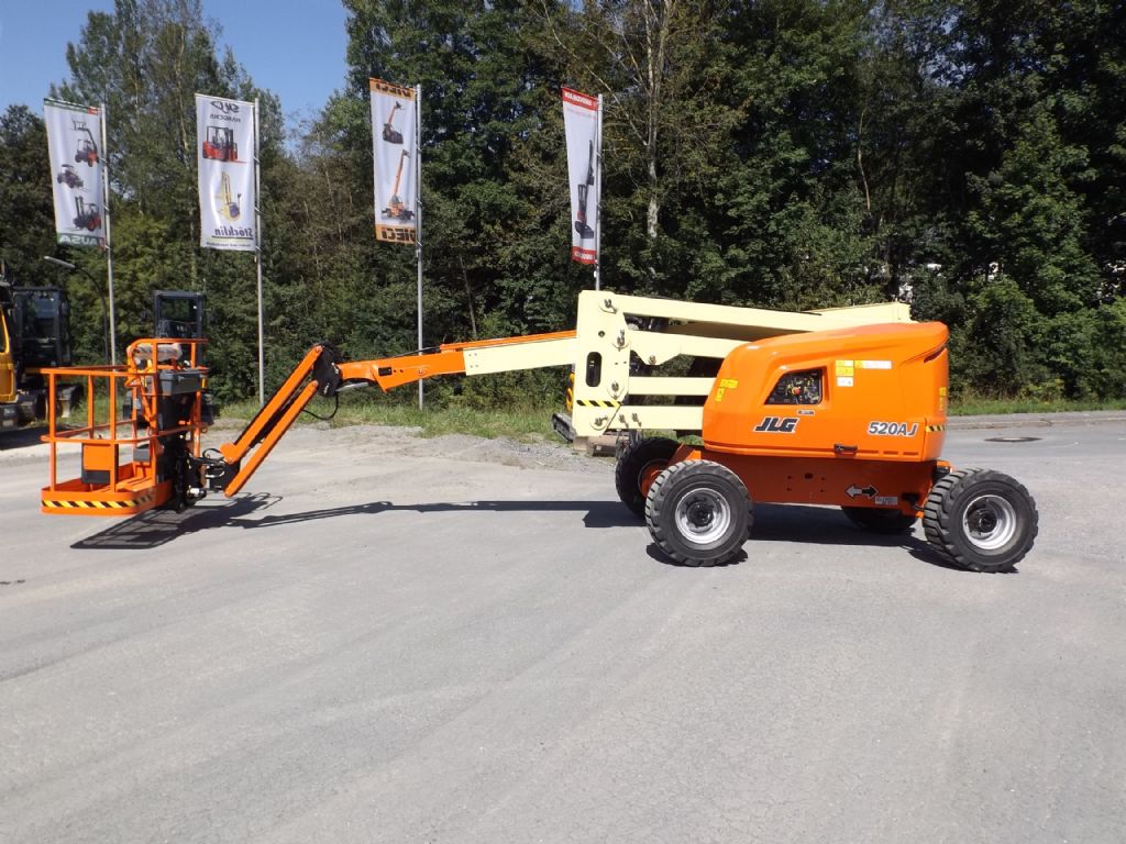 JLG-520 AJ-Gelenkteleskopbhne-www.wilmes-mietservice.de