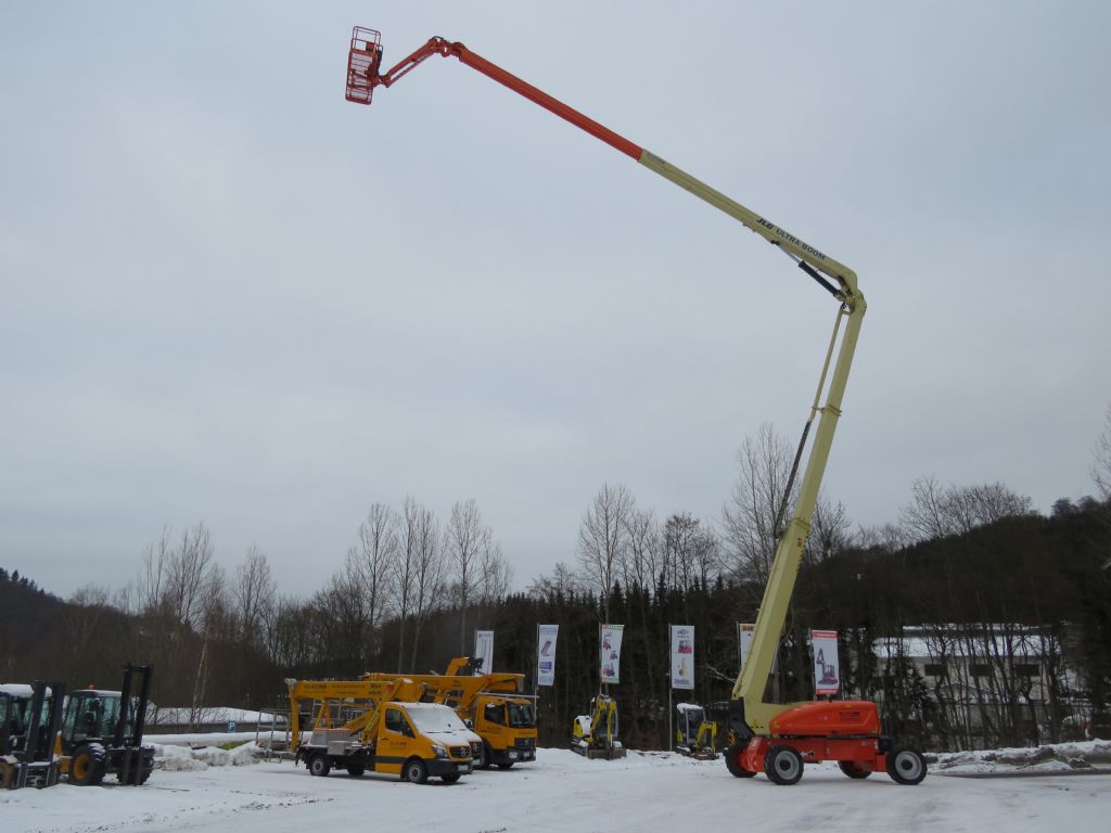 JLG-1250 AJP-Gelenkteleskopbhne-www.wilmes-mietservice.de