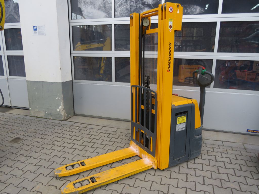 Jungheinrich-EFG 214 z-Hochhubwagen-www.wilmes-mietservice.de