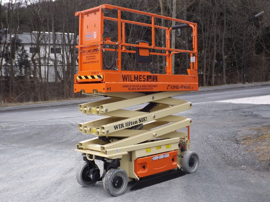 JLG-2032ES-Scherenarbeitsbhne-www.wilmes-mietservice.de