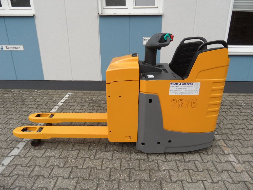 Jungheinrich-ERE 225 - 2016 - wenig Stunden - feste Plattform-Niederhubwagen-www.wilms-wiegers.de