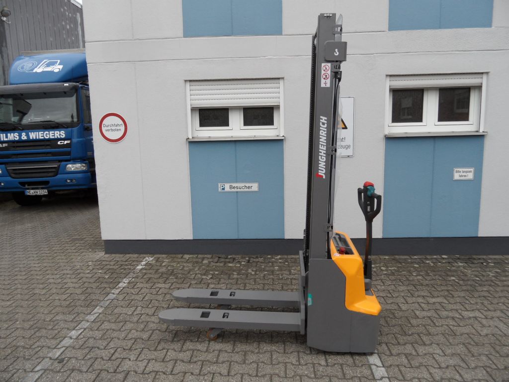 Jungheinrich-AMC 12z - DEMO-Gert - 2 Stunden - Initialhub-Hochhubwagen-www.wilms-wiegers.de