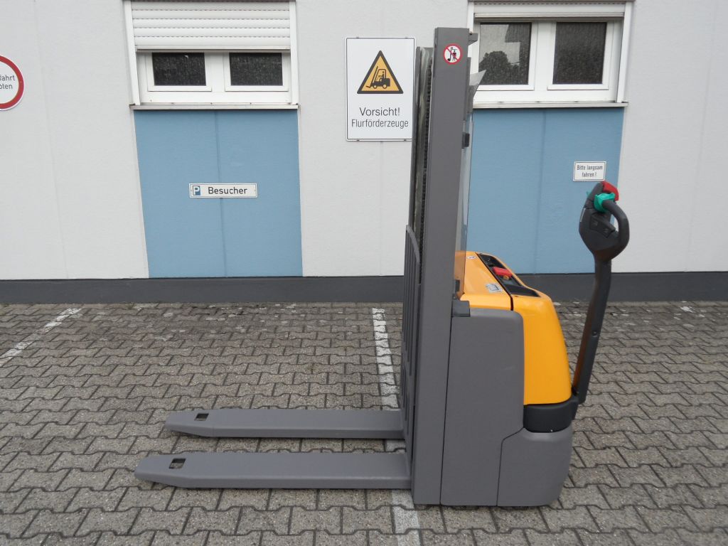 Jungheinrich-EJC 110 - nur 250 Stunden - Einbauladegert-Hochhubwagen-www.wilms-wiegers.de