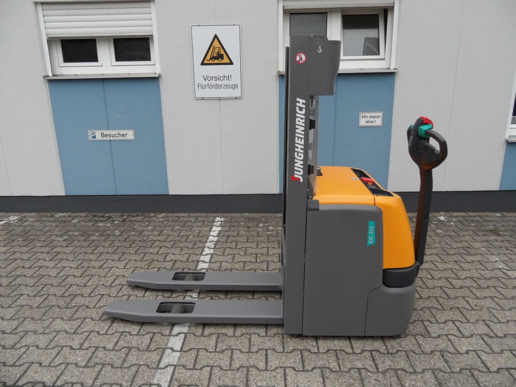 Jungheinrich-EJC 212 - TOP-Batterie - aufgearbeitet-Hochhubwagen-www.wilms-wiegers.de