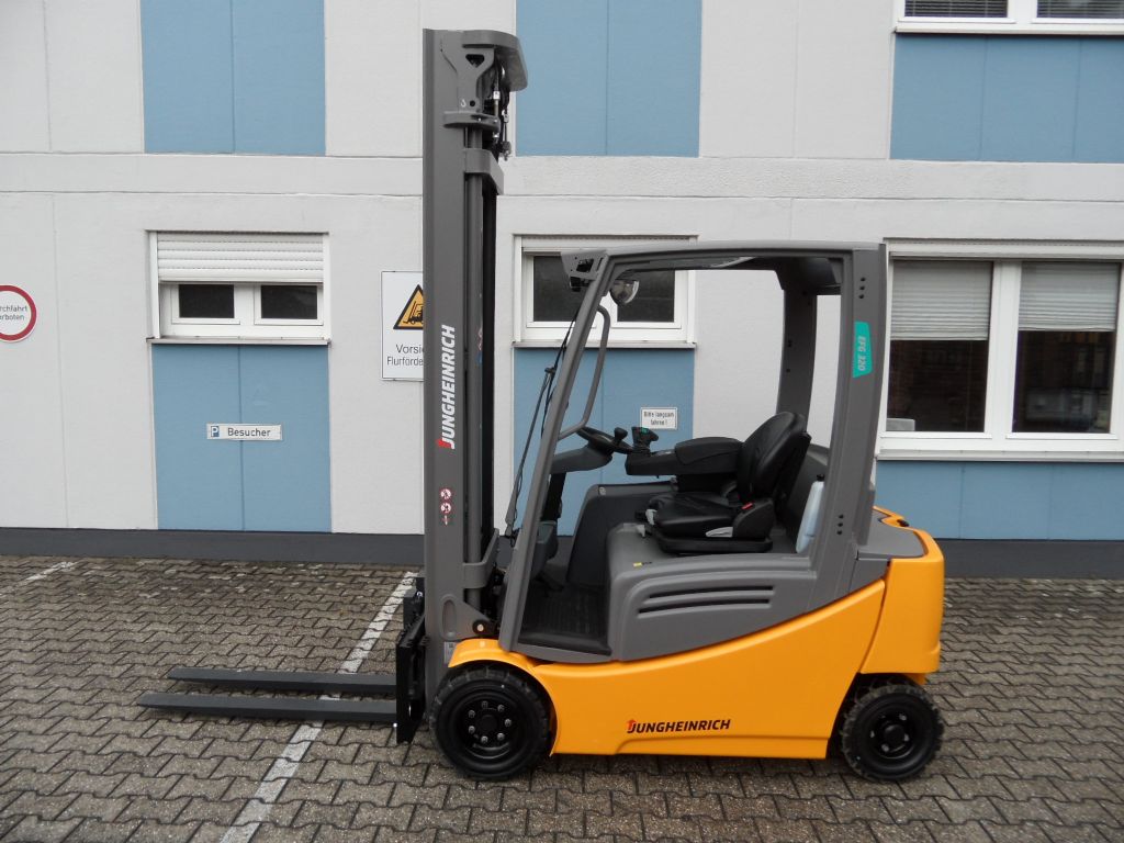 Jungheinrich-EFG 320 - DEMO - BJ 2025 - Triplex 6,5 m -Elektro 4 Rad-Stapler-www.wilms-wiegers.de