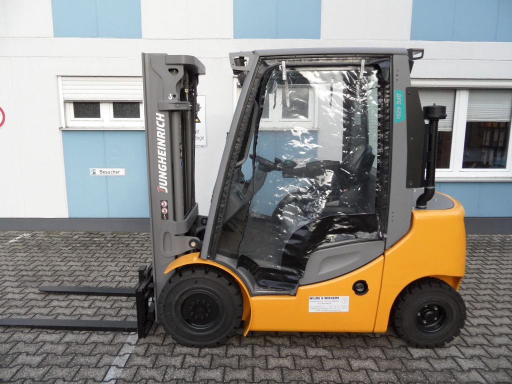 Jungheinrich-DFG 425s - Triplex - Halbkabine - wenig Stunden-Dieselstapler-www.wilms-wiegers.de