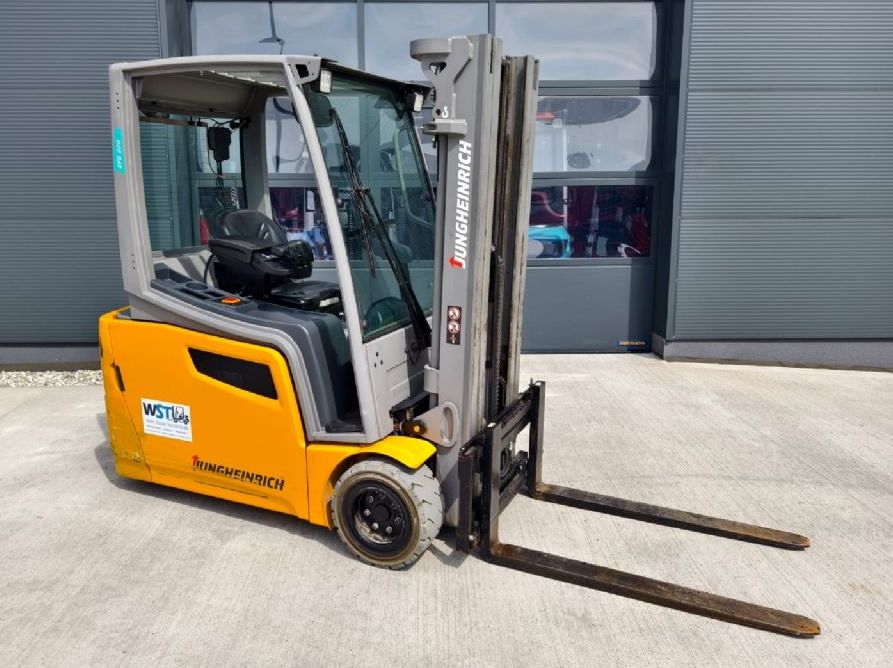 Jungheinrich EFG 220 Elektro 3 Rad-Stapler www.wst-stapler.at