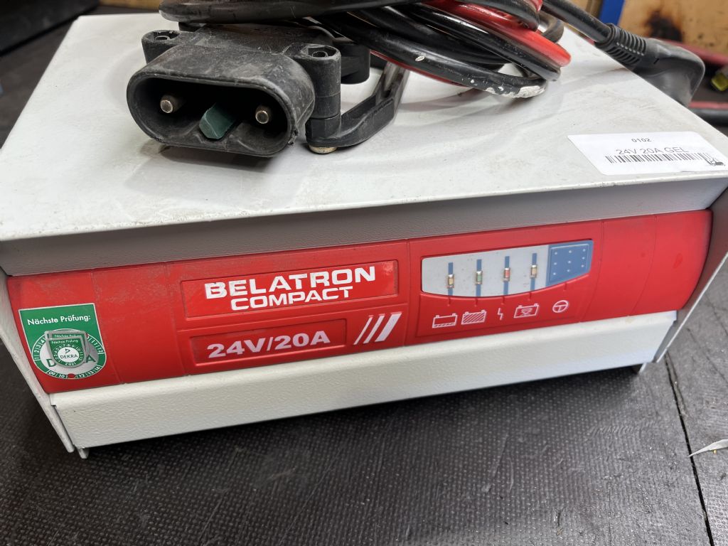 Tebetron 24V 20A Belatron compact Charger www.wtrading.nl