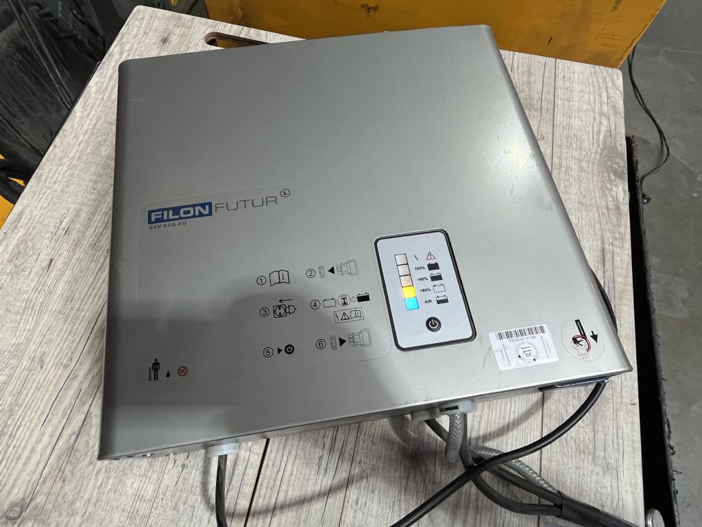 *Sonstige Filon FUTUR 24V 60A HF Ladegert www.wtrading.nl